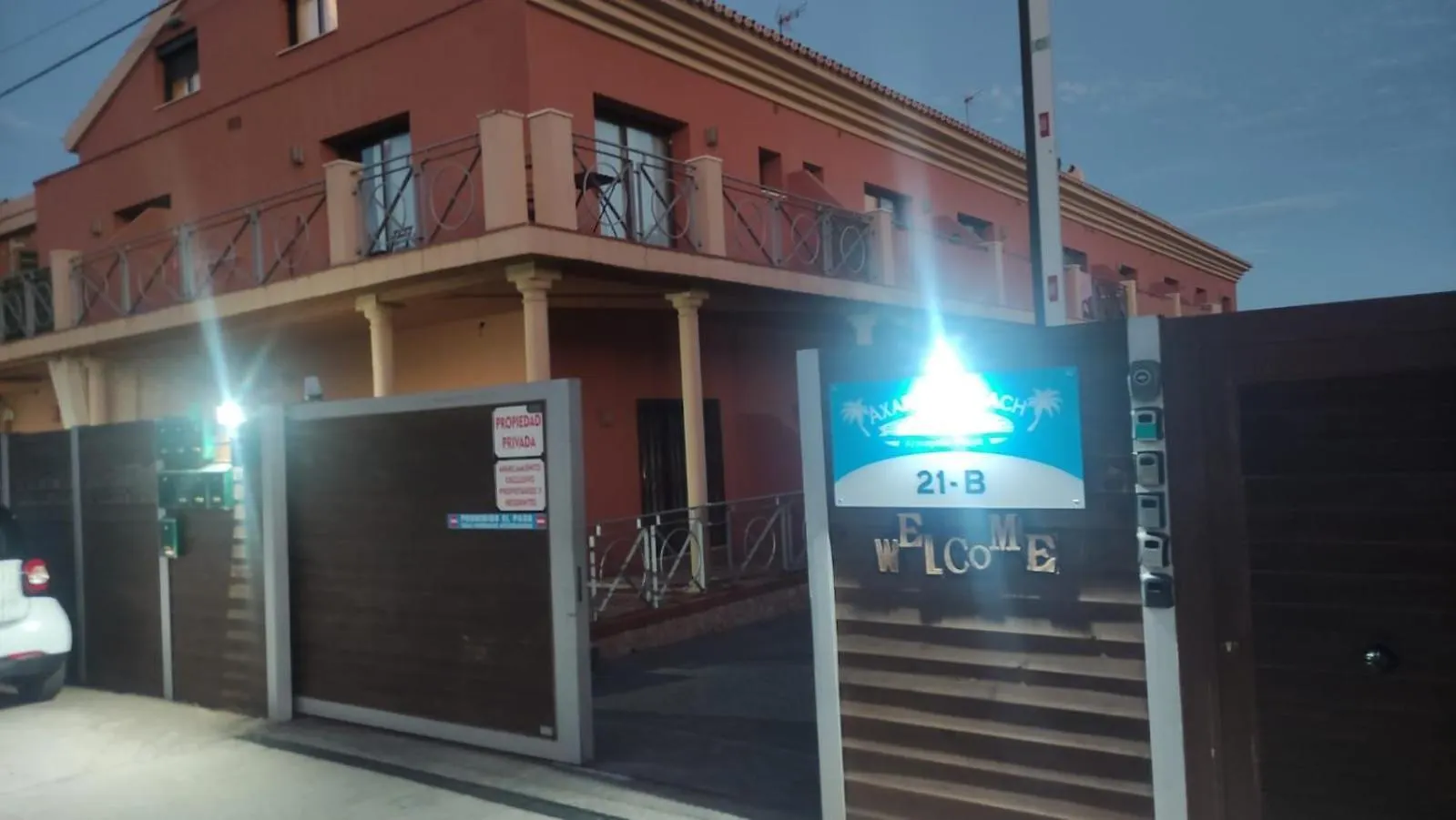 Loft En Primera Linea De Playa Almayate Alto Διαμέρισμα